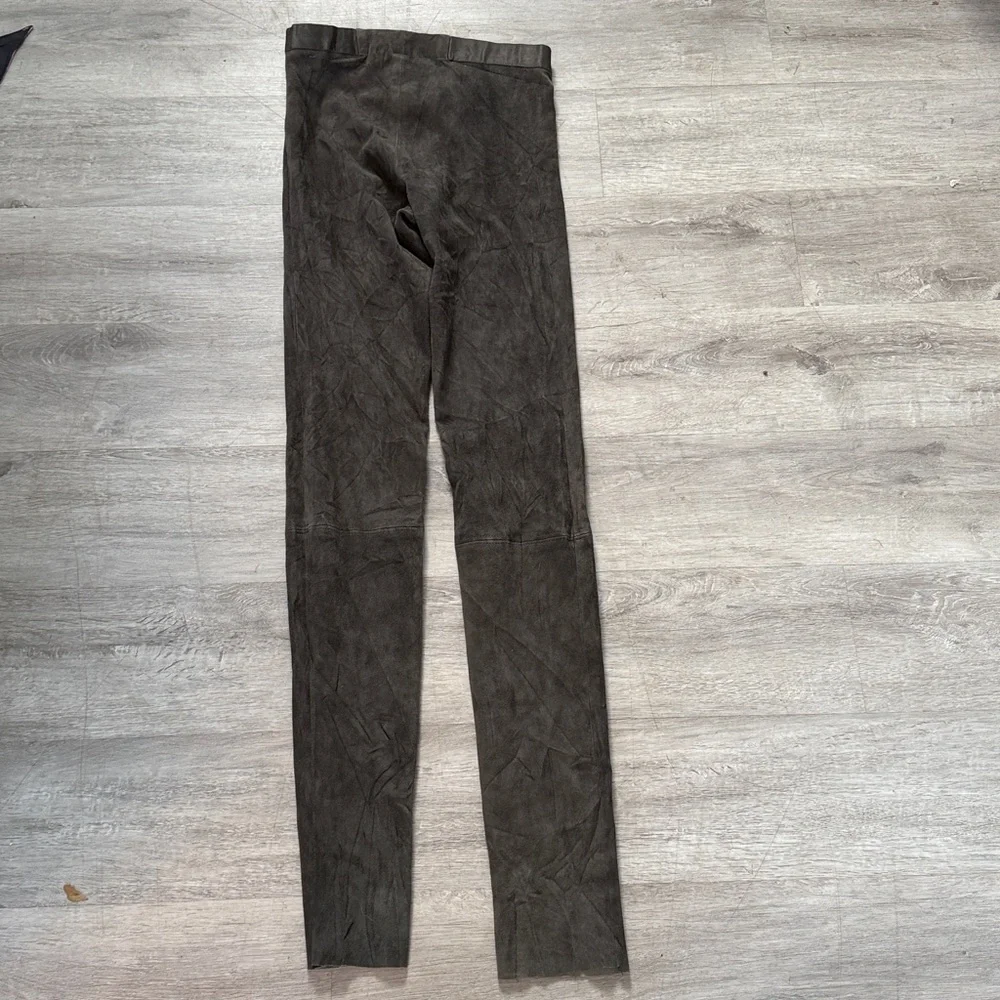 $798 Alice & Olivia lambs leather front zip pants leggings 12 Charcoal